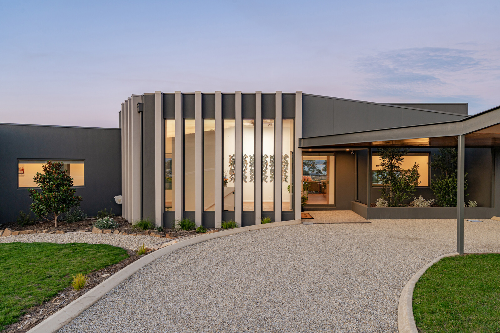 Hobart private luxury home