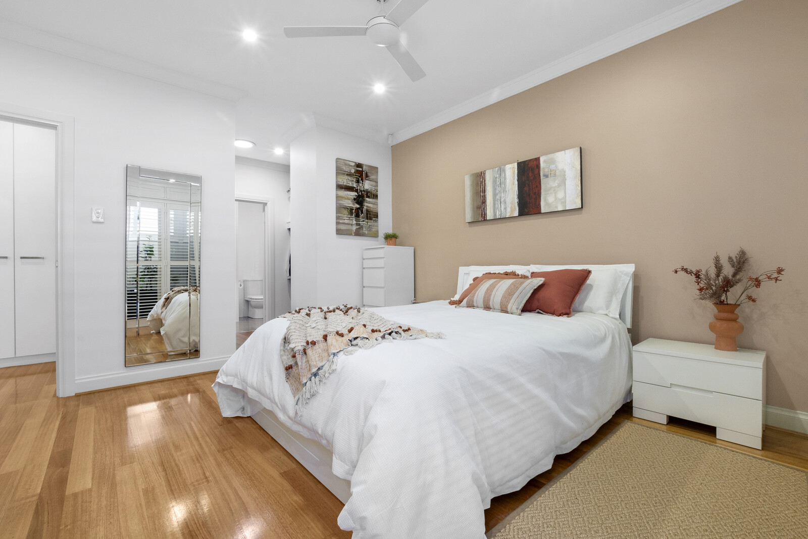 Example image of service